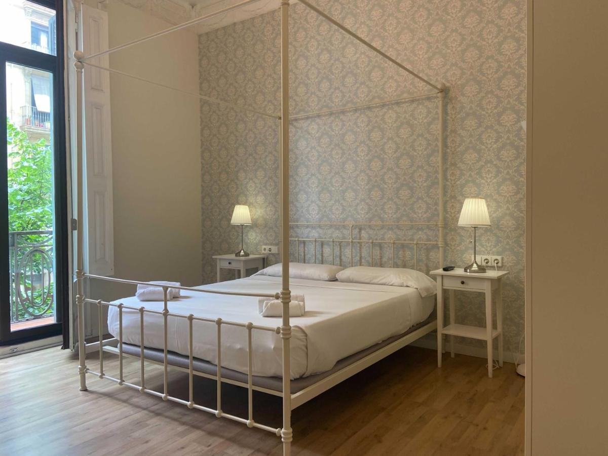 Lumine Luxury Suites By Gaiarooms บาร์เซโลนา ภายนอก รูปภาพ