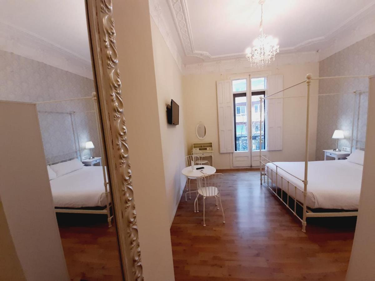 Lumine Luxury Suites By Gaiarooms บาร์เซโลนา ภายนอก รูปภาพ